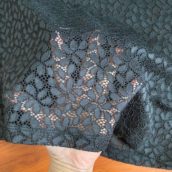 ZARA LACE BLOUSE - Picture 3 of 4